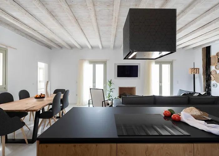 Sersi Paros & Apartmán Pounda