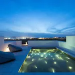 Sersi Paros &