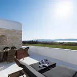 Sersi Paros & Lägenhet Pounda