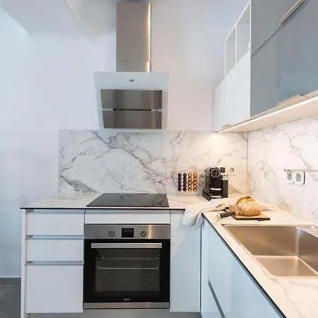 Sersi & Apartment *