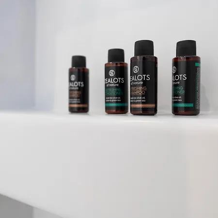 Sersi Paros & * Pounda