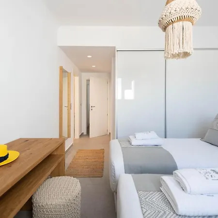 Sersi & Apartment *