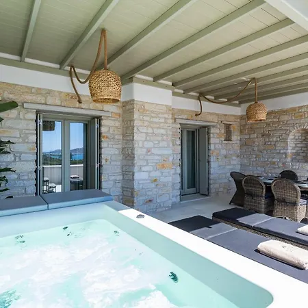 Sersi Paros & Suites-member Of My Hospitality * Pounda